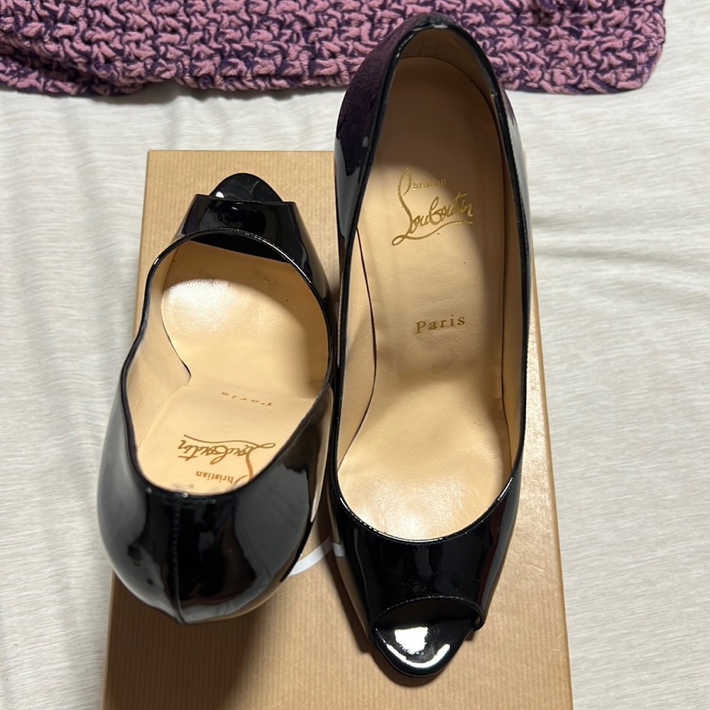 Christian Louboutin YOUTOO 100 Patent heels